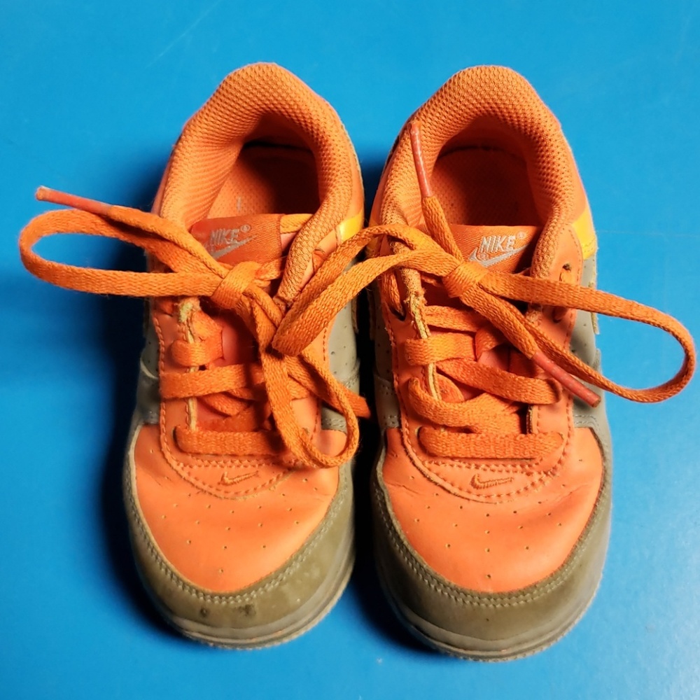 Childs Nike